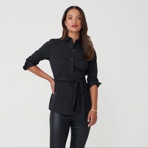 UNTUCKit Women’s SZ LG button down